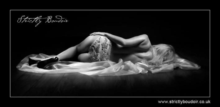 Boudoir Black and White 