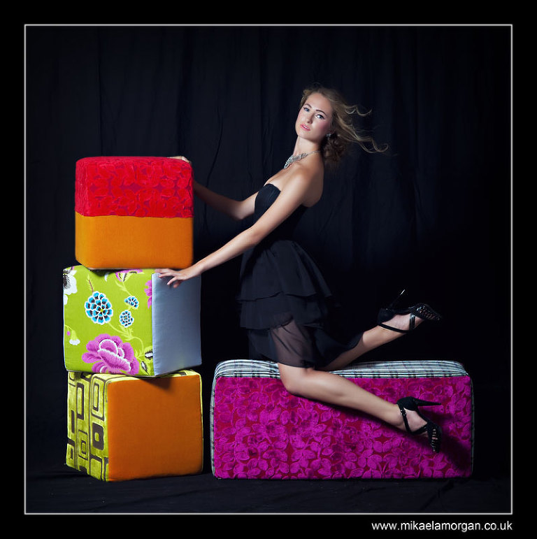 Fashion photshoot with Crush Cubes